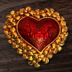 Vintage Avon 1997 Red Floral Heart Pin‎